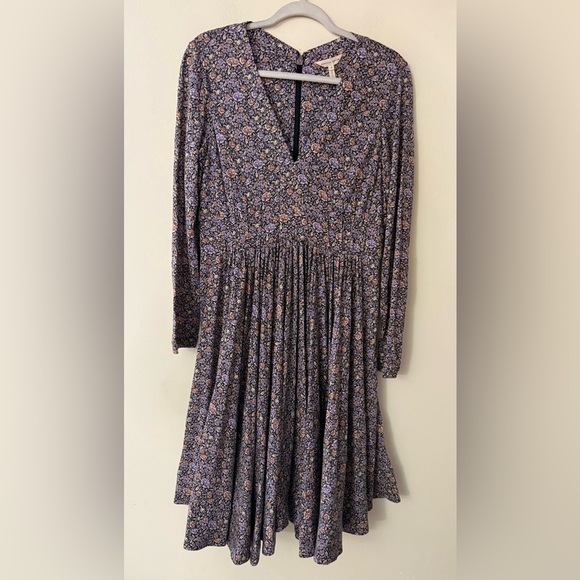 Rebecca Taylor Dresses & Skirts - Rebecca Taylor Floral Full Skirt Boho Dress, size 8, soft,  3/4 sleeves
